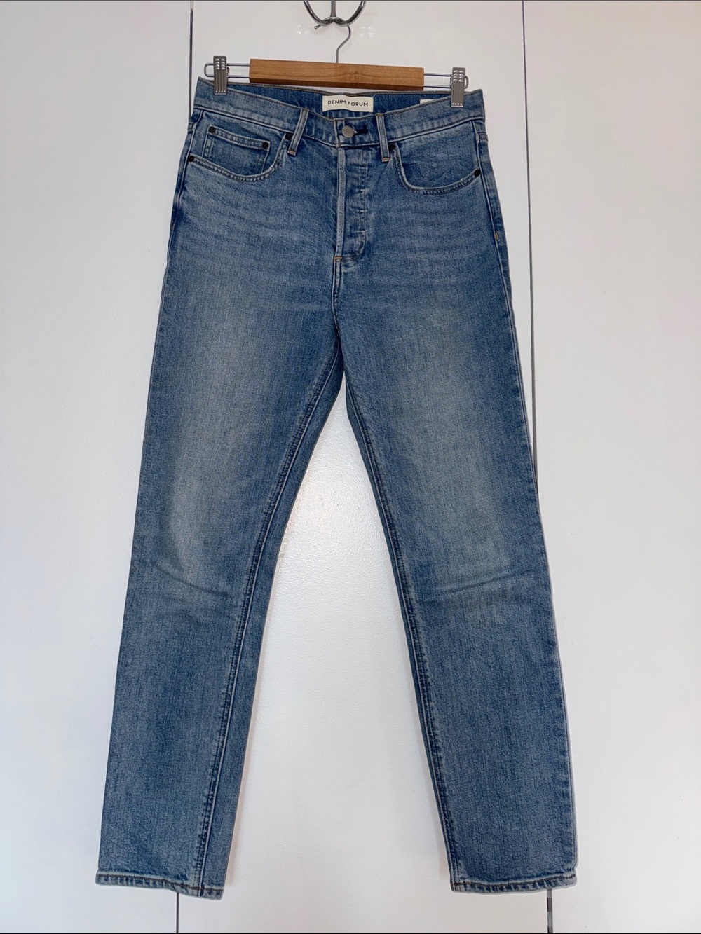 💜OFFERS💜 - Denim Forum Men's Straight Jeans in Faded Blue